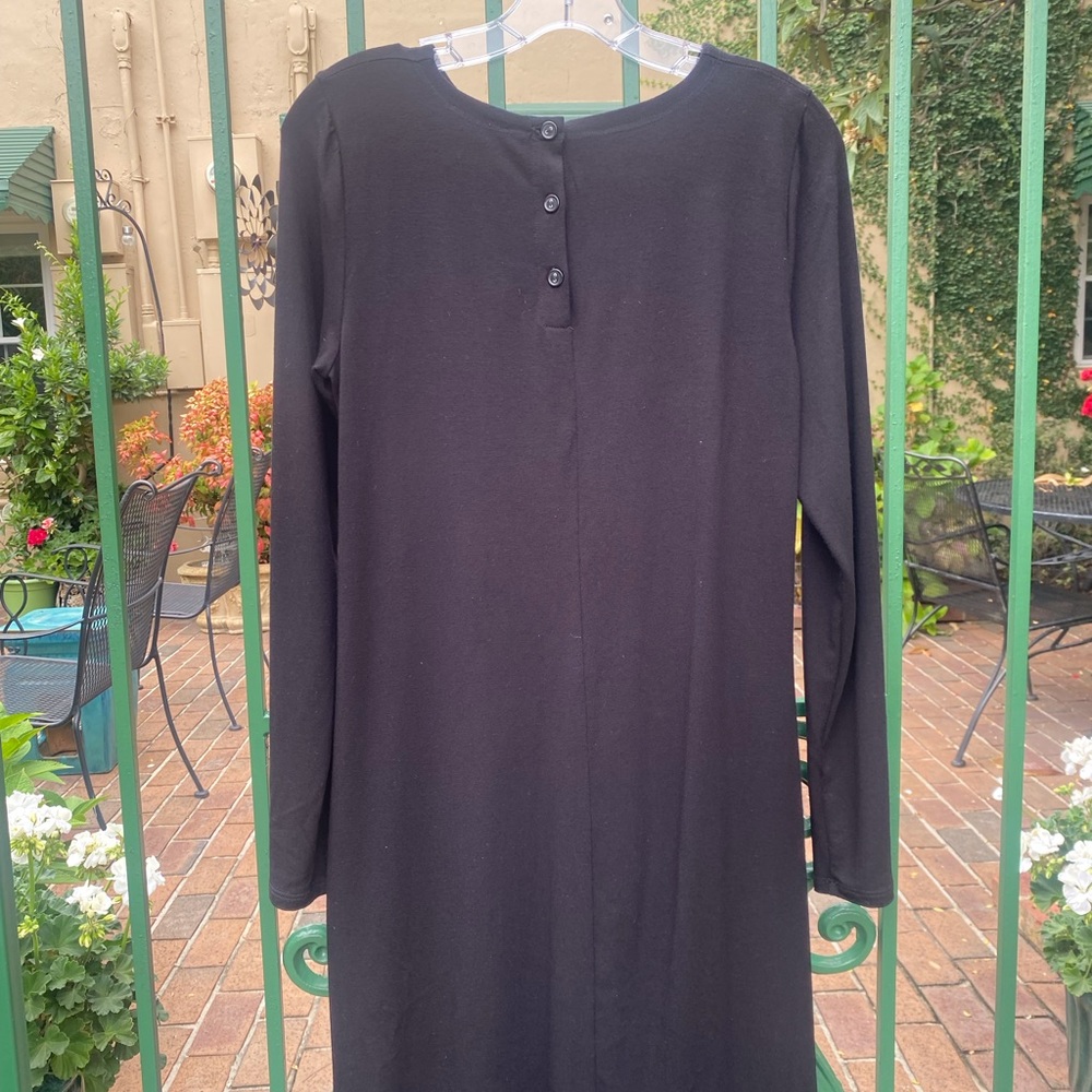 THE LITTLE BLACK DRESS - Picture 2 of 3